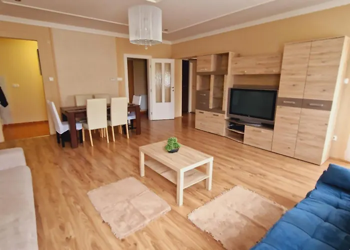 Apartament Krisi *